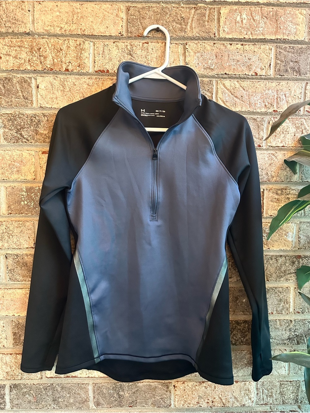 Under Armour Cold Gear Women's Quarter-Zip Training Pullover